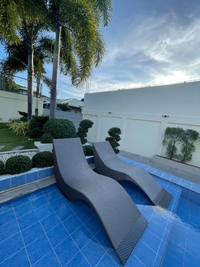 Ezekiel'S Private Hot Spring Resort Calamba  Exterior photo